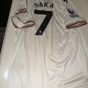 Saka arsenal away jersey